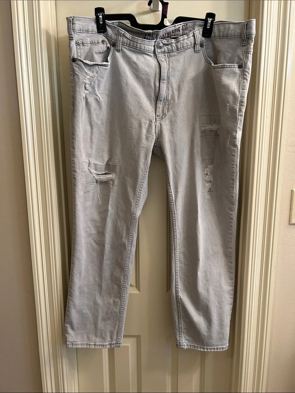 Slim Straight Light Gray Men’s Jeans
